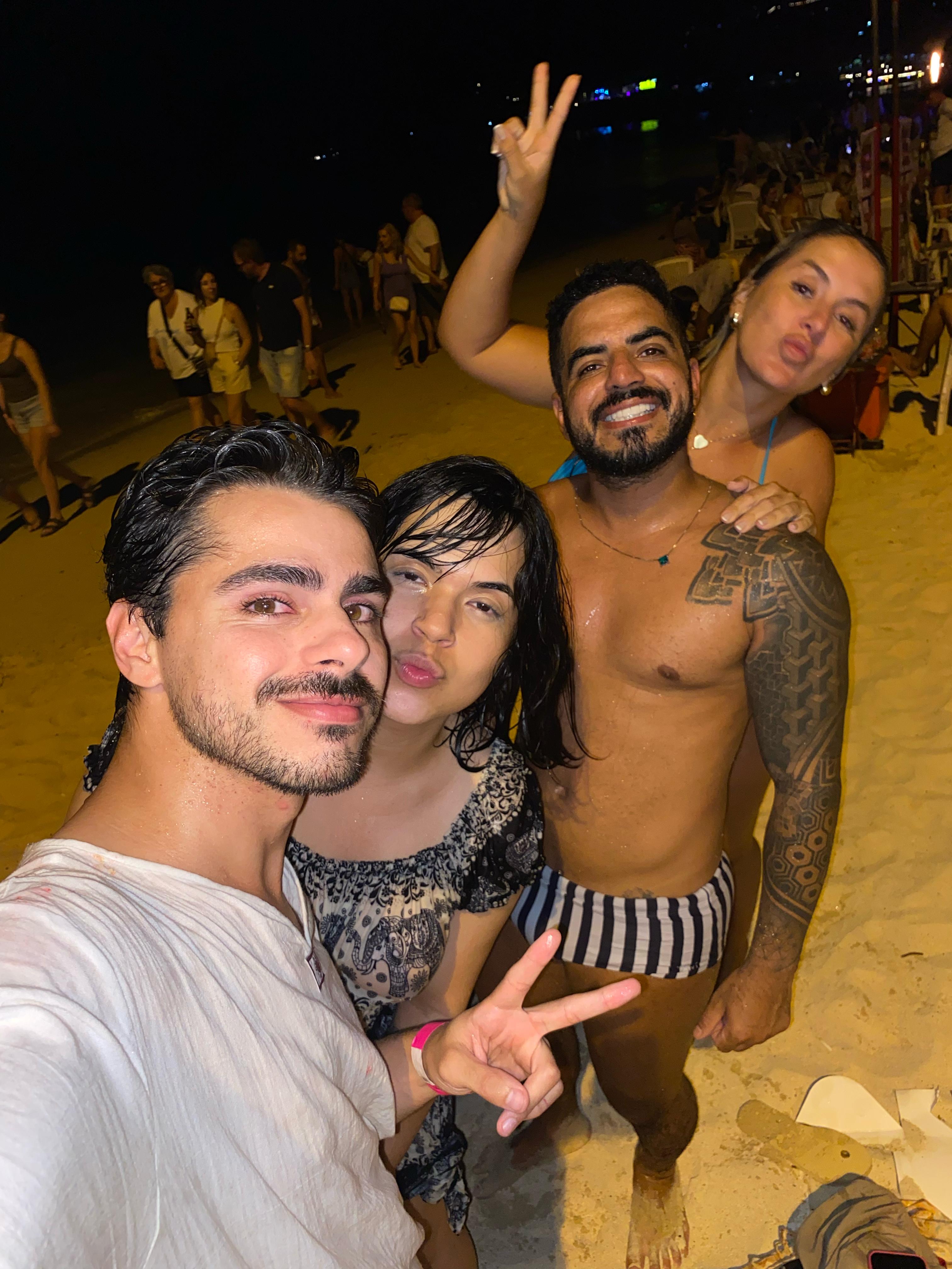 Grupo na praia